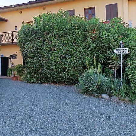 Villa Malpensa Guest Case Nuove  Exterior foto